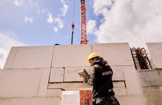 Ouvrier Picard Construct